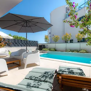 Beachfront Taris With Seaview Privlaka (Zadar)